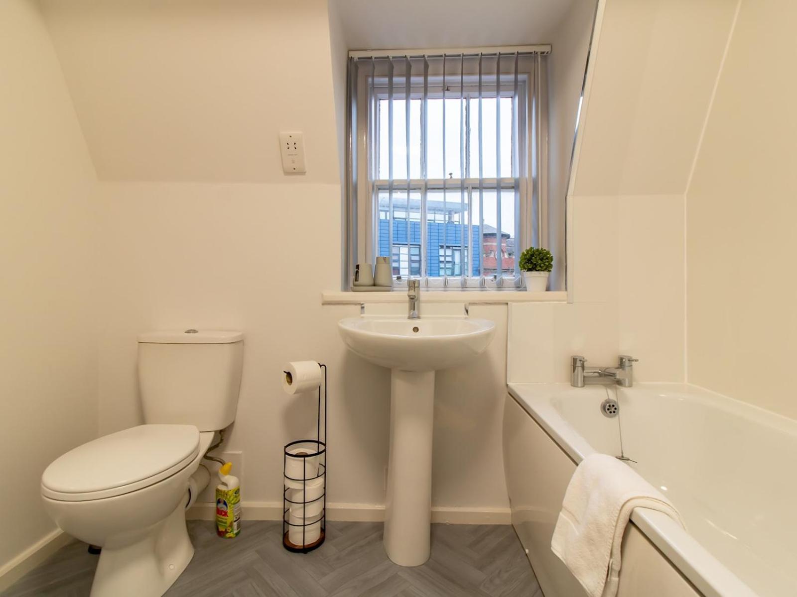 Stylish Maisonette Newcastle Pass The Keys Zewnętrze zdjęcie